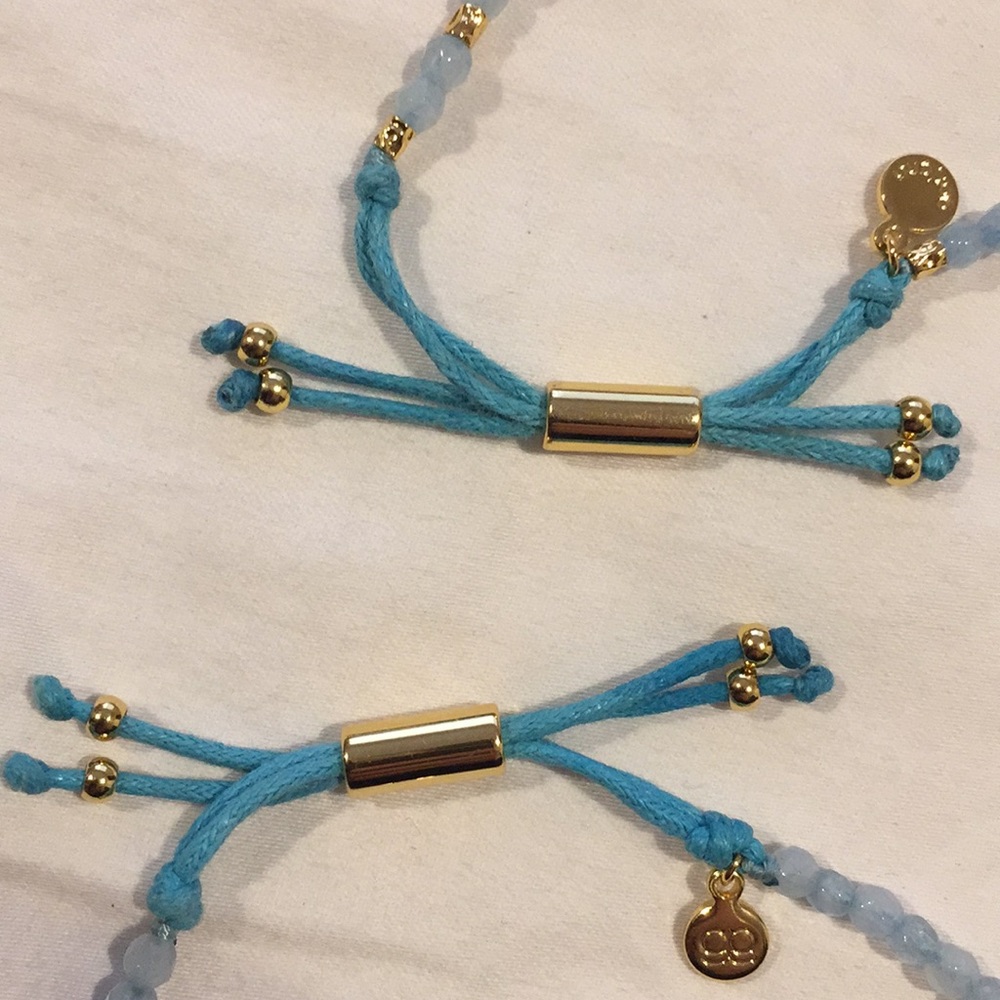 Bracelets (2) - Picture 4 of 6